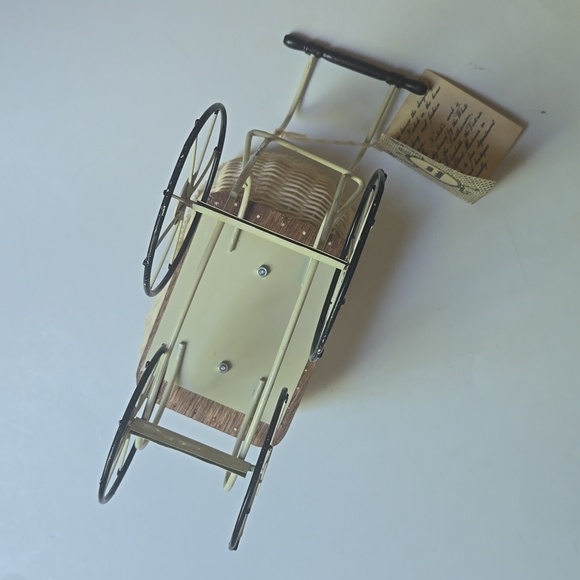 Vintage Louis Nichole Kurt Adler Victorian Sttle Doll Pram Carriage Buggy - Picture 8 of 9